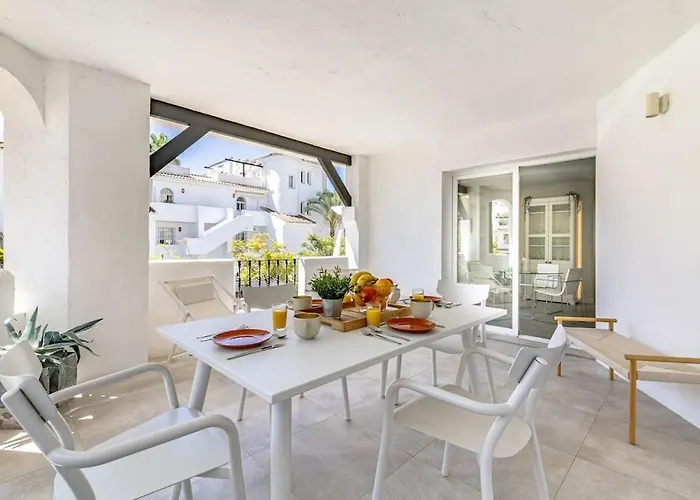 Ayma Naranjos Apartament Marbella