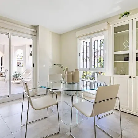 Apartment Ayma Naranjos *