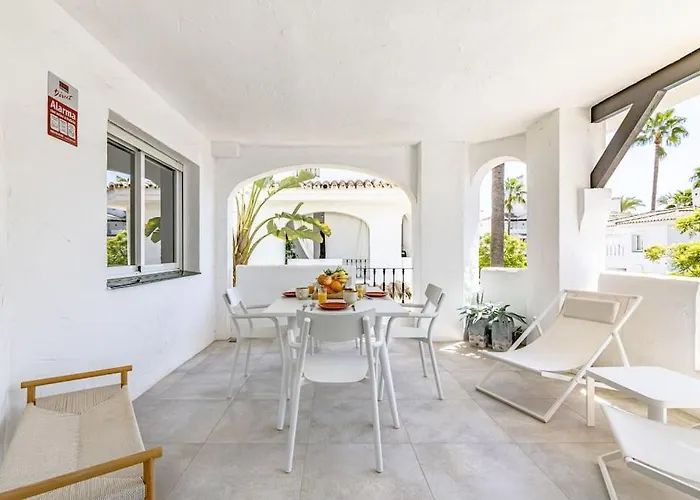 Ayma Naranjos Apartman *